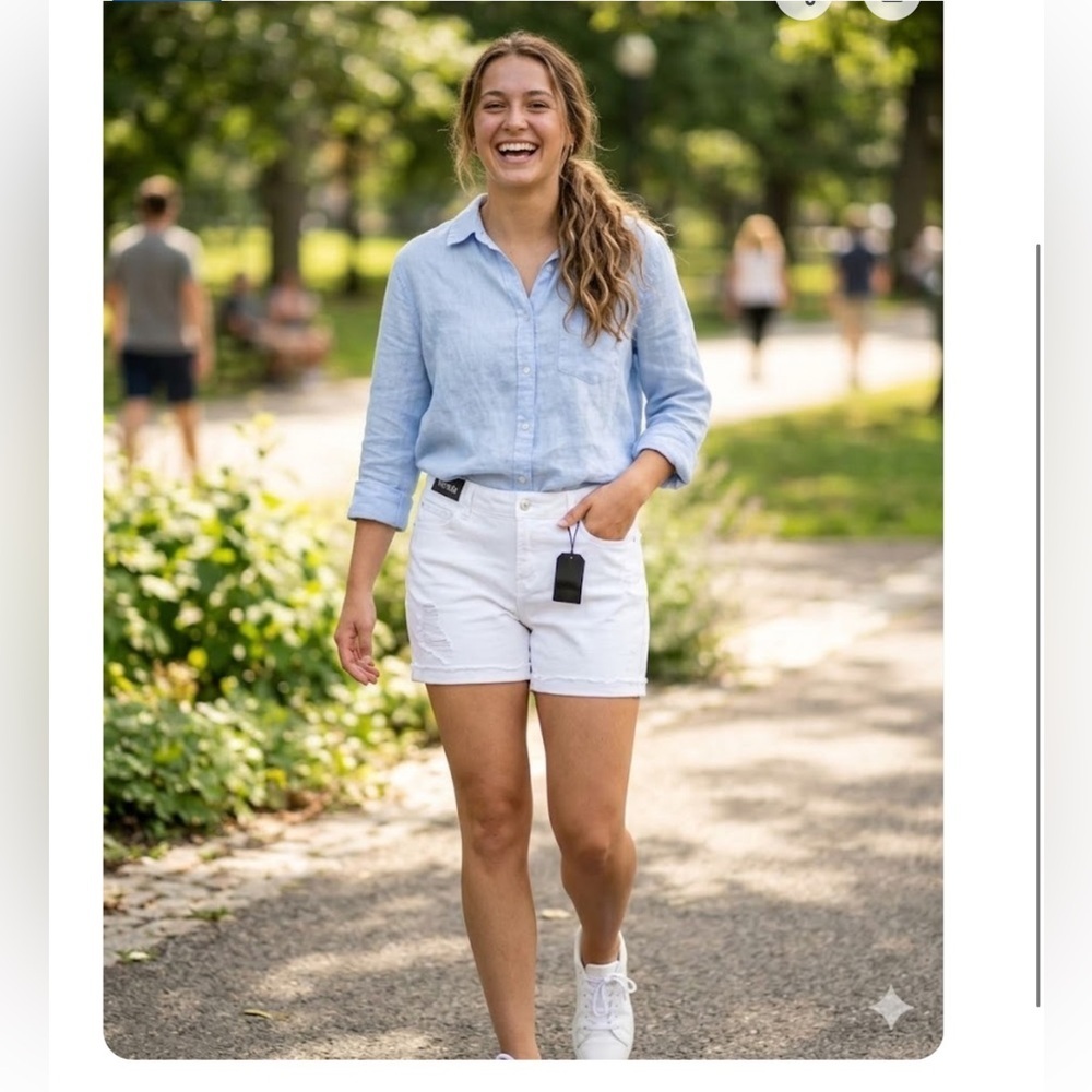Kensie White High Waist Casual Shorts